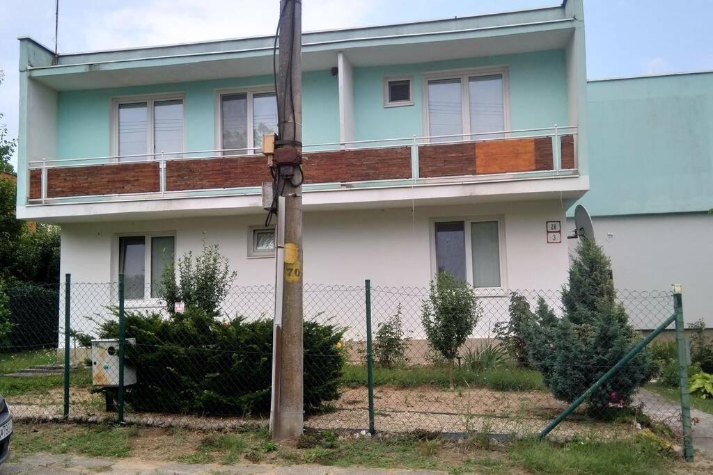Hannah - Relax Dom Pod Orechom Apartman2 Trávnica المظهر الخارجي الصورة
